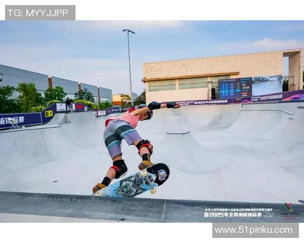 武汉街舞队在世界滑板锦标赛中以100分稳居积分榜首位