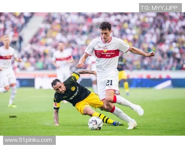 沃尔夫斯堡主场力克斯图加特,全队发挥出色再添胜利! 沃尔夫斯堡主场力克斯图加特,全队发挥出色再添胜利!